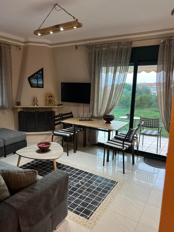 Diamantoula Apartment Nea Skioni Exteriör bild